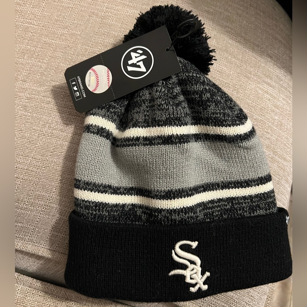 CHICAGO WHITE SOX CUFFED KNIT BEANIE HAT SKI CAP TOQUE WINTER CAP FAIRFAX NWT